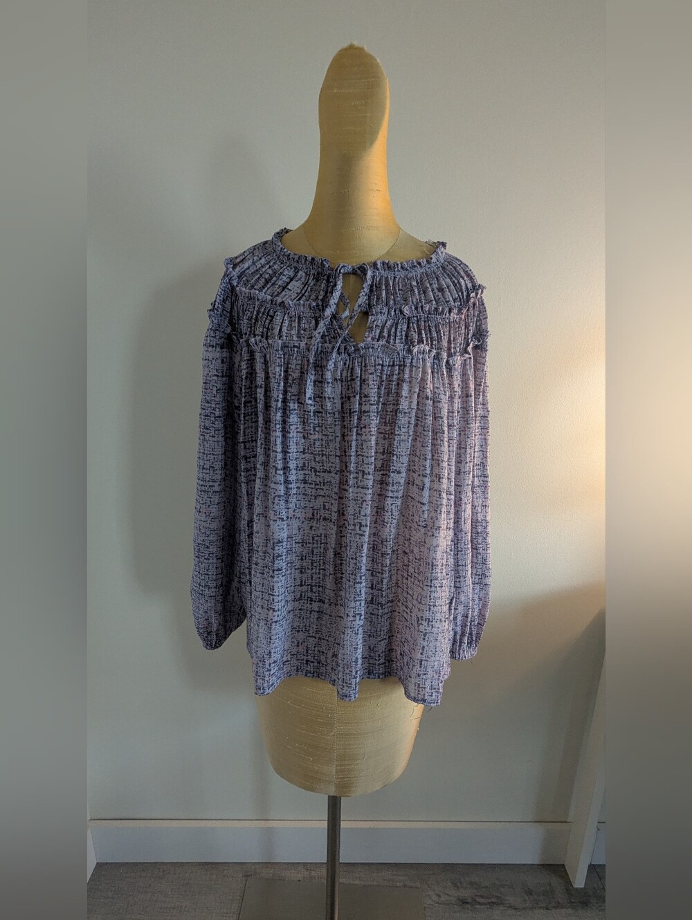 Zag & Rachel Blue & Pink Print Ruffle Neck Blouse Size L